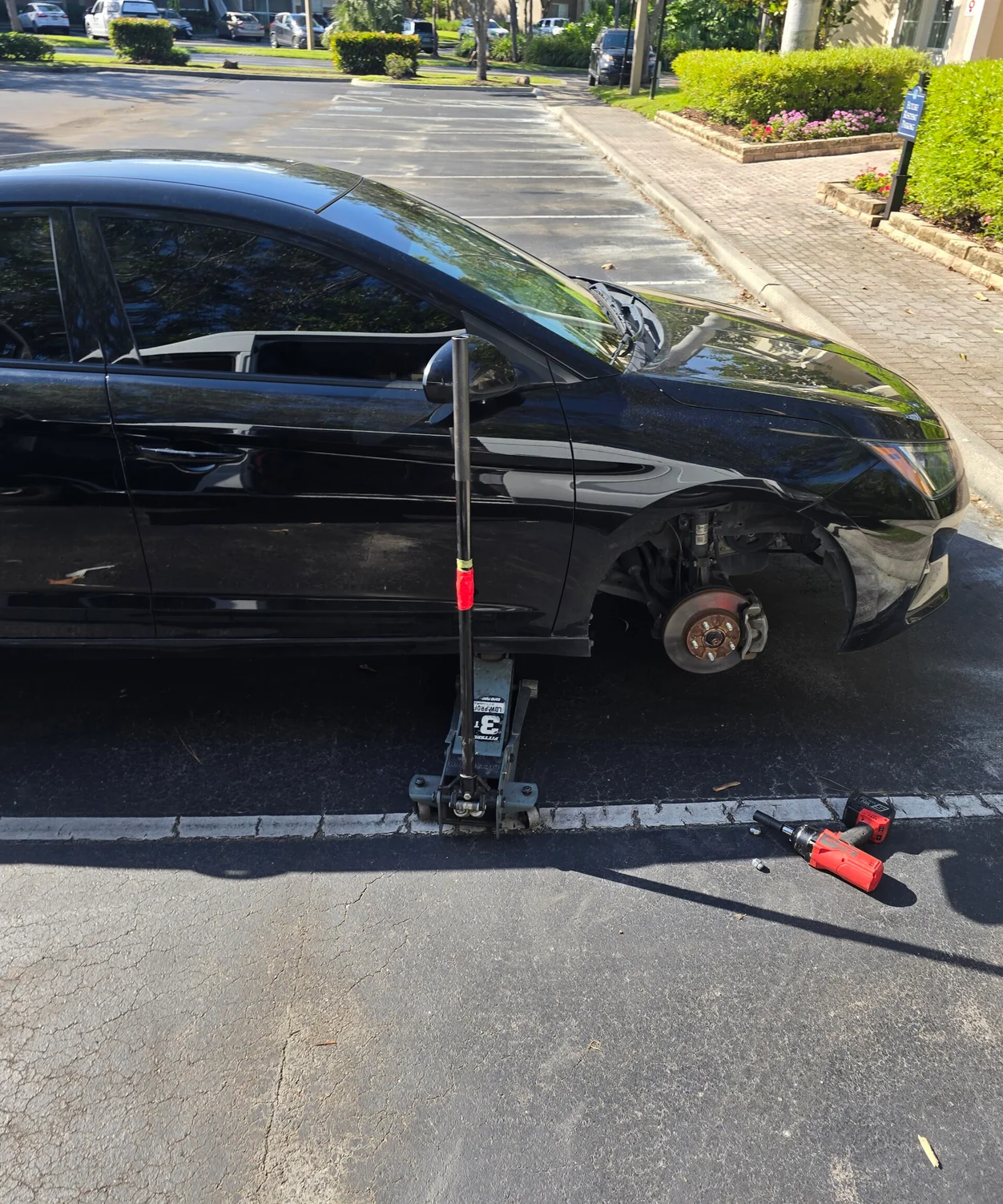 Vehicle service workshop